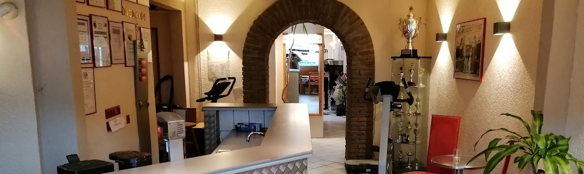 Saubere und moderne Umkleideräume des Body Gym Duisburg